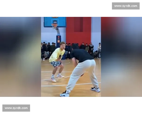 激情四溢的篮球对决让你在虚拟赛场上尽情驰骋挑战极限，成就你的冠军梦